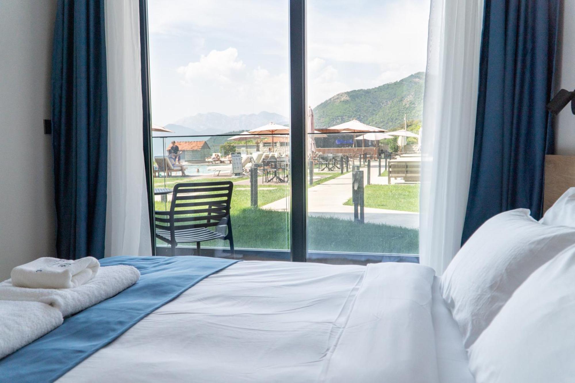 Royal Blue Resort & Residences Kavač Exterior foto