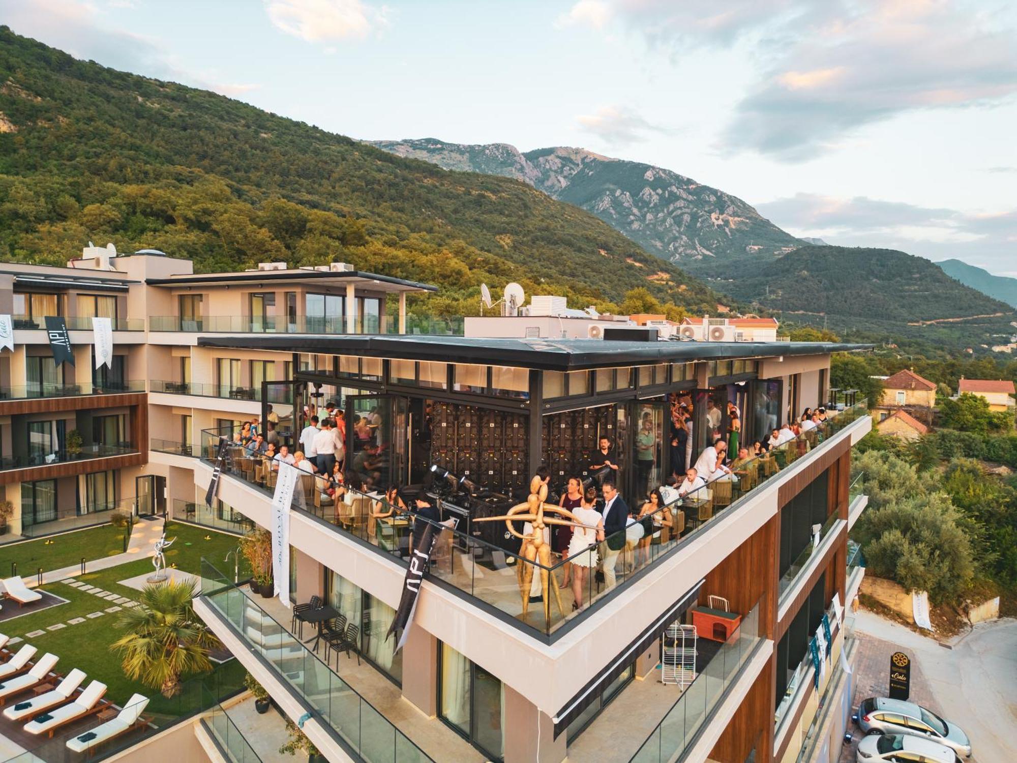 Royal Blue Resort & Residences Kavač Exterior foto